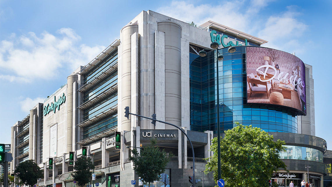 El Corte Inglés (550 m, 9 min. a pé)