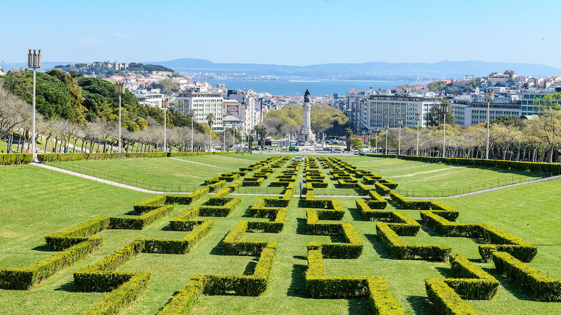 Parque Eduardo VII (140 m, 4 minuti a piedi)