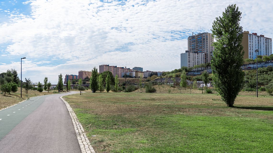 Passeio no Parque Urbano do Vale da Montanha