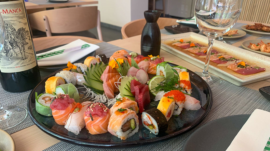 Bango Sushi (850 m, 13 min. a pé)