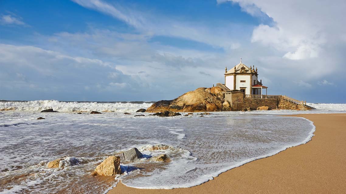 Praia do Senhor da Pedra Vila Nova de Gaia