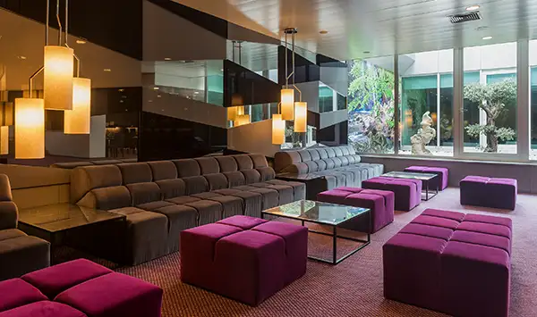 hf-ipanema-porto-lobby-bar