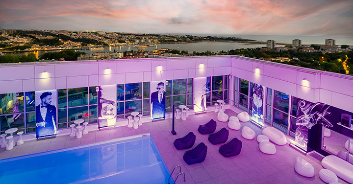 Rooftop Bar Ontop