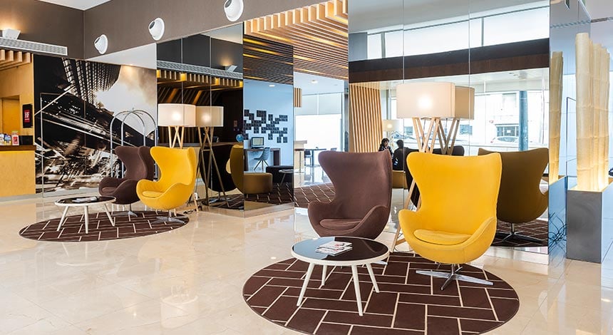 hf-fenix-urban-lobby_1wjdtmups0t0w.jpg