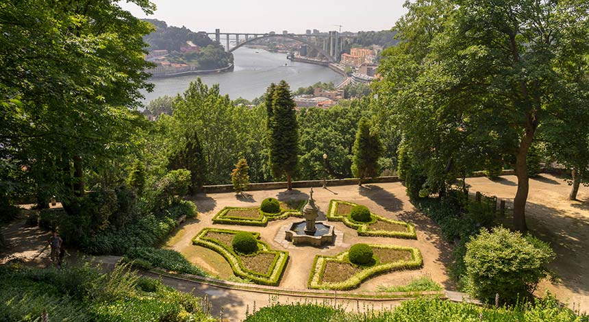 hf-hotels-visitar-porto-jardins-palacio-cristal.jpg