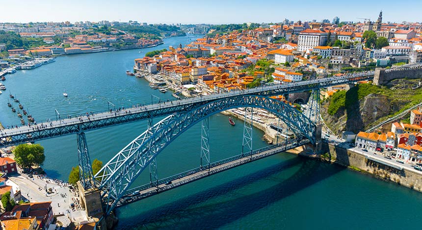 hf-hotels-visitar-porto-ponte-luiz.jpg