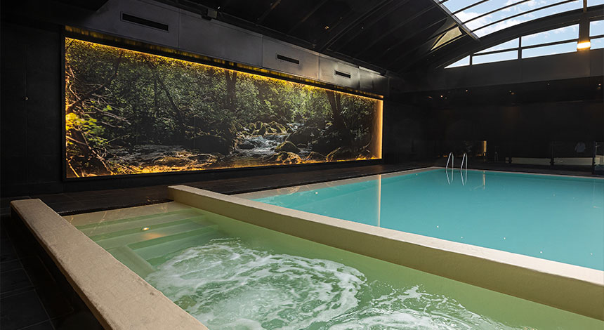 hf-ipanema-park-indoor-pool.jpg