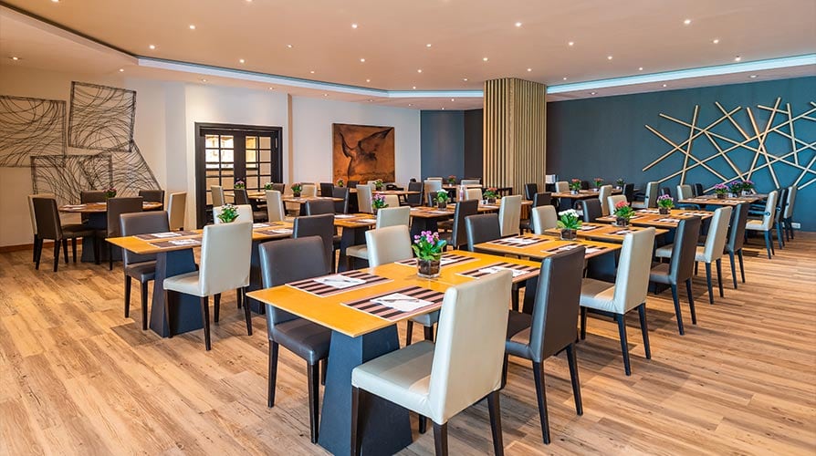 hf-ipanema-park-restaurante-pa-buffet.jpg
